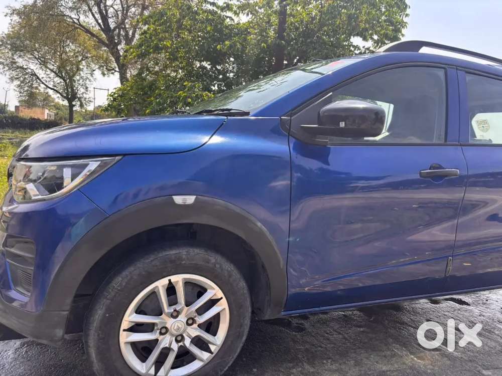 Renault Triber 2022 Petrol 28600 Km Driven