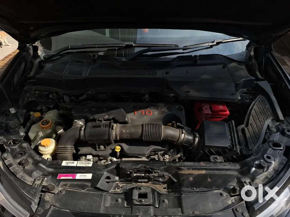 Tata Harrier Xt+ Dark Edition