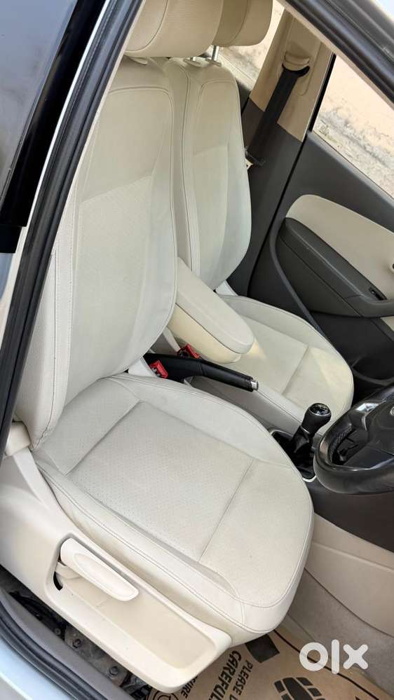 Volkswagen Vento 2010-2013 Petrol Highline, 2013, Petrol