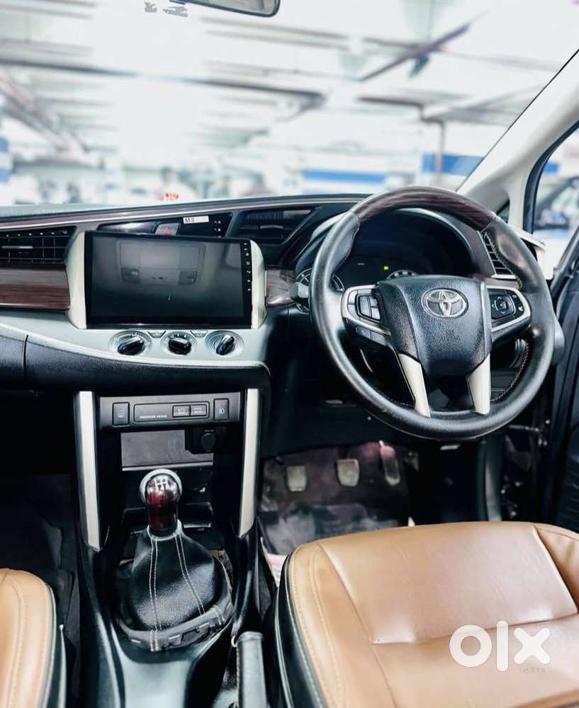 Toyota Innova Crysta 2.4 G Mt 8s, 2018, Diesel