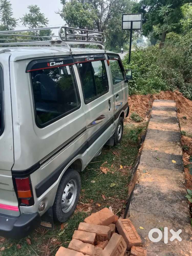 Maruti Omni