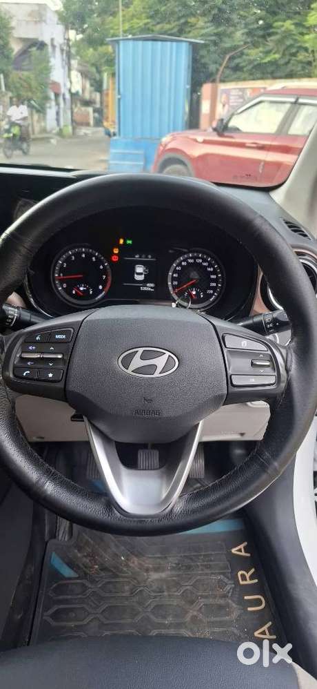 Hyundai Aura 1.2 Sx Cng, 2024, Cng & Hybrids