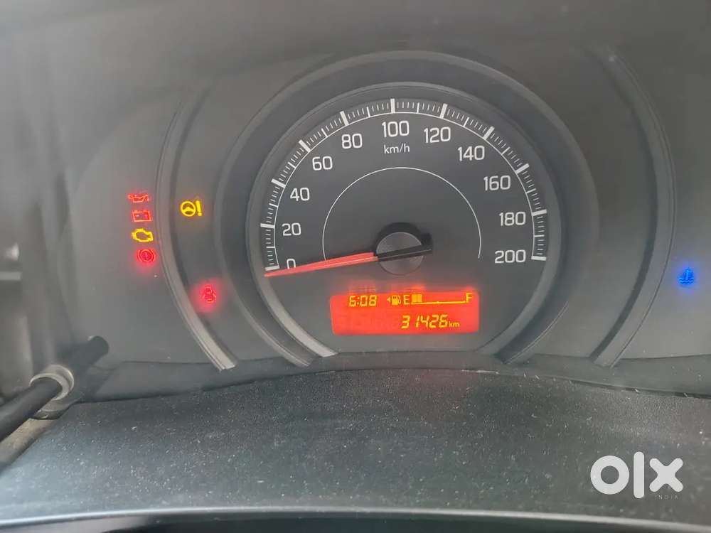 2020 Maruti Suzuki Swift Lxi