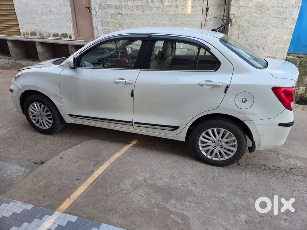 Maruti Suzuki Swift Dzire Zxi + Mt, 2024, Petrol