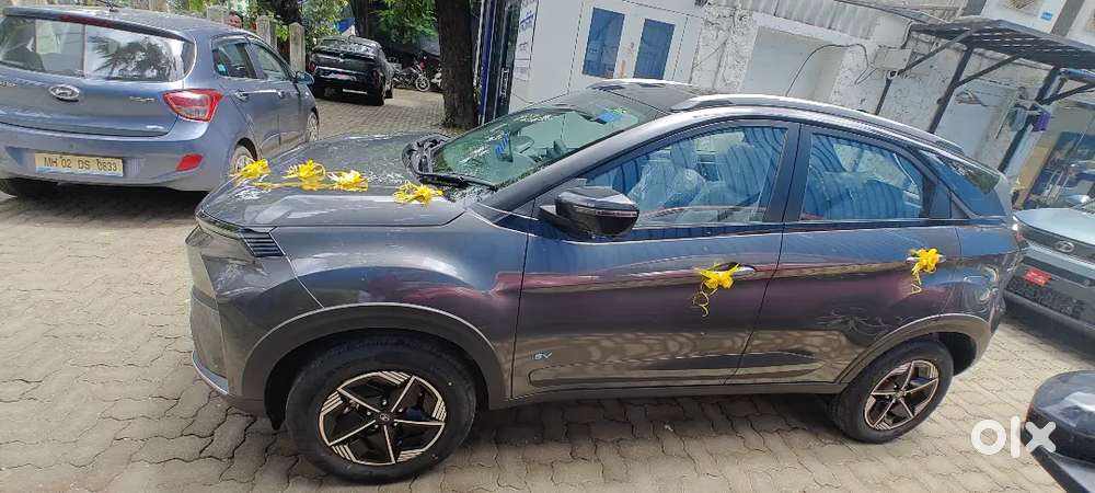 Tata Nexon Ev 45kw Empowered Plus  2025