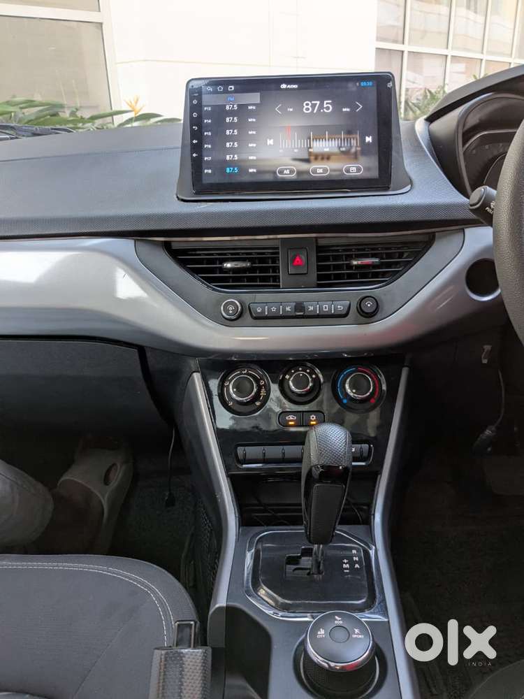 Tata Nexon 1.2 Revotron Xma Amt (s), 2022, Petrol