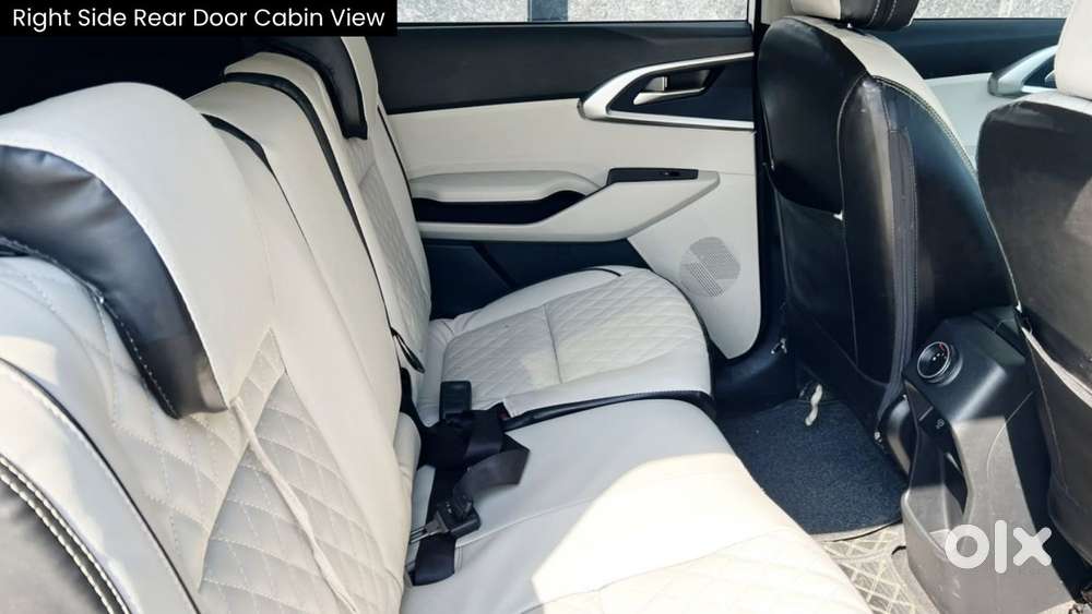 Kia Carens 1.5 Premium 7 Str, 2023, Petrol