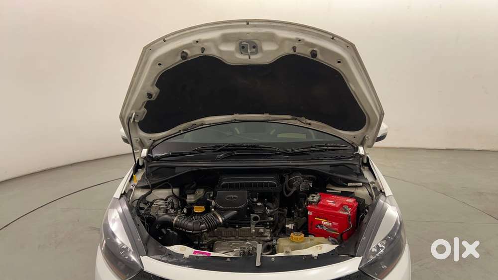 Tata Tigor Xza, 2018, Petrol