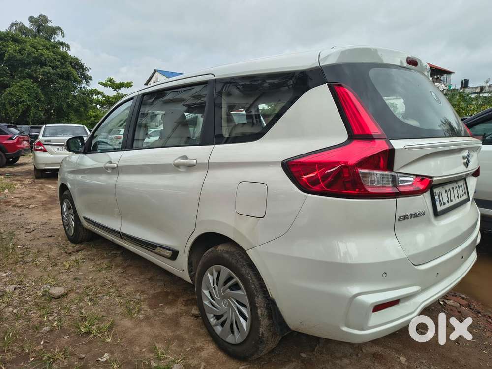 Maruti Suzuki Ertiga Vxi, 2022, Petrol