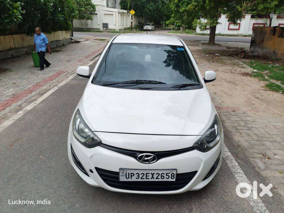Hyundai I20 Era 1.2 Bs-iv, 2013, Petrol