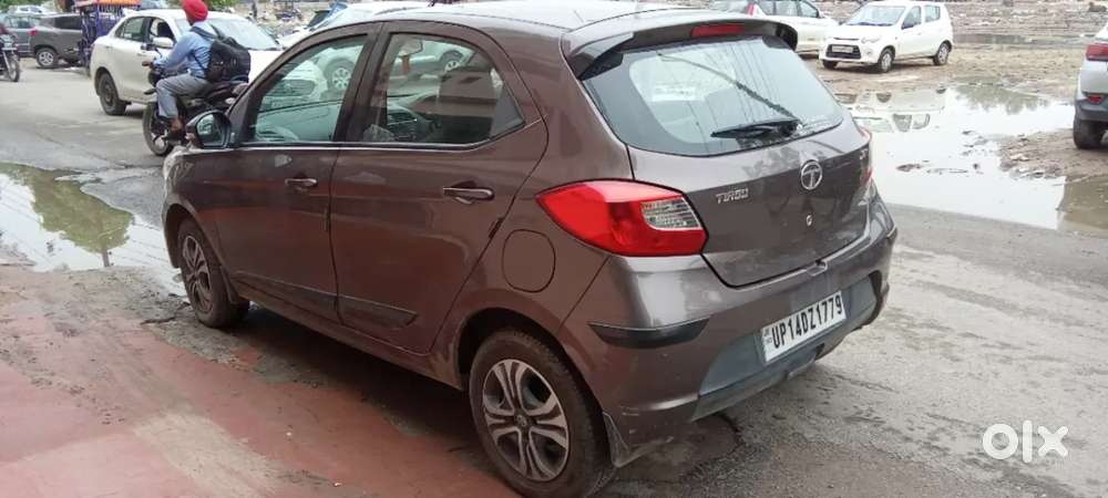 Tata Tiago Xza, 2019, Petrol