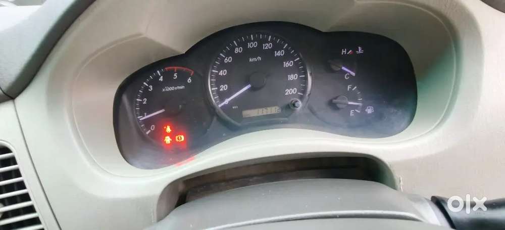Toyota Innova Diesel 2013 Variant