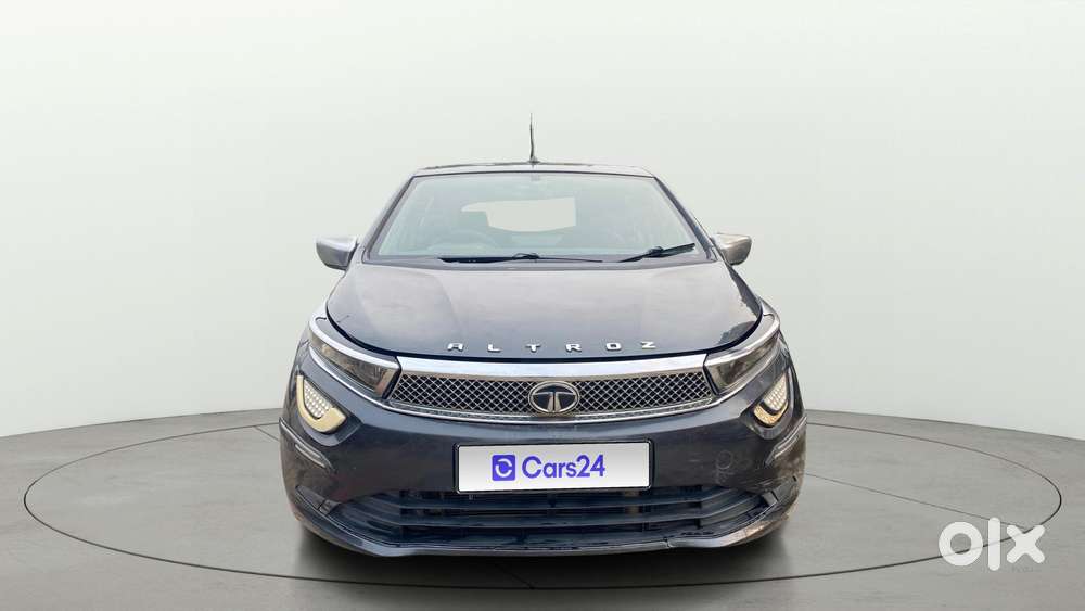 Tata Altroz 1.2 Xe, 2020, Petrol