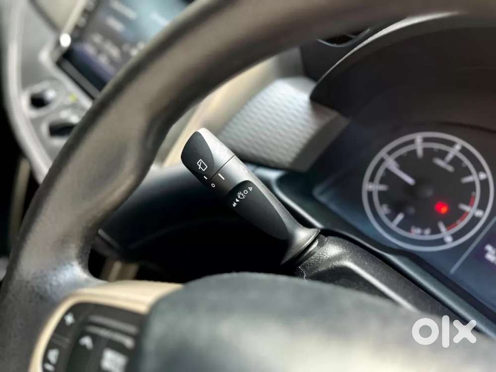 Toyota Innova Crysta [2020-ongoing] 2.4 Gx 7 Str, 2022, Diesel