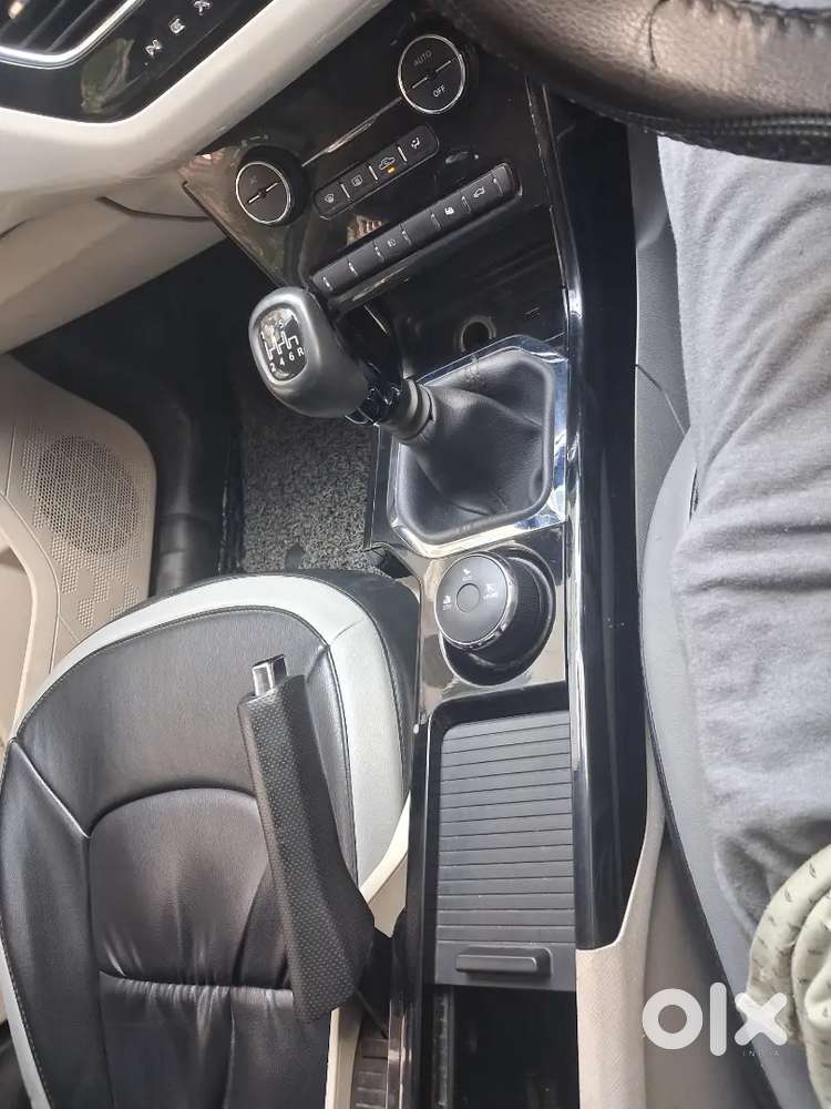 Tata Nexon 2022 Petrol
