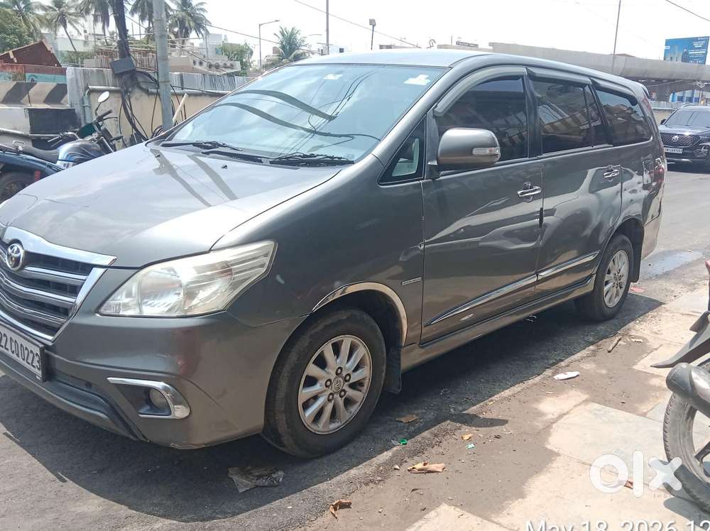 Toyota Innova 2.5 V 7 Str, 2014, Diesel