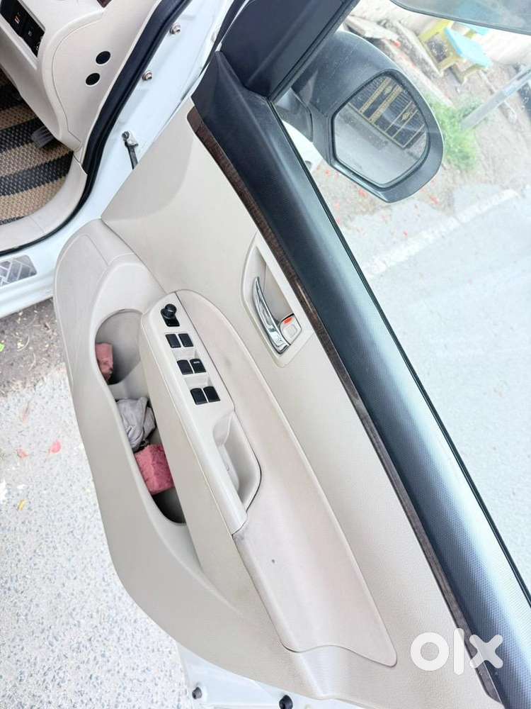 Maruti Suzuki Dzire 2015 Petrol Well Maintained