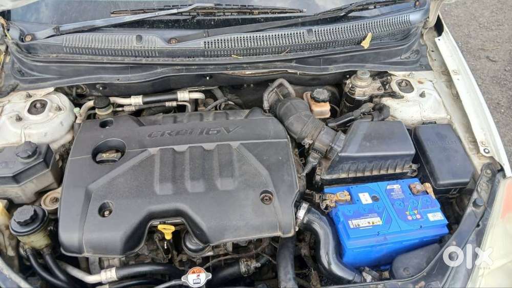 Hyundai Verna Crdi Sx Model 2010