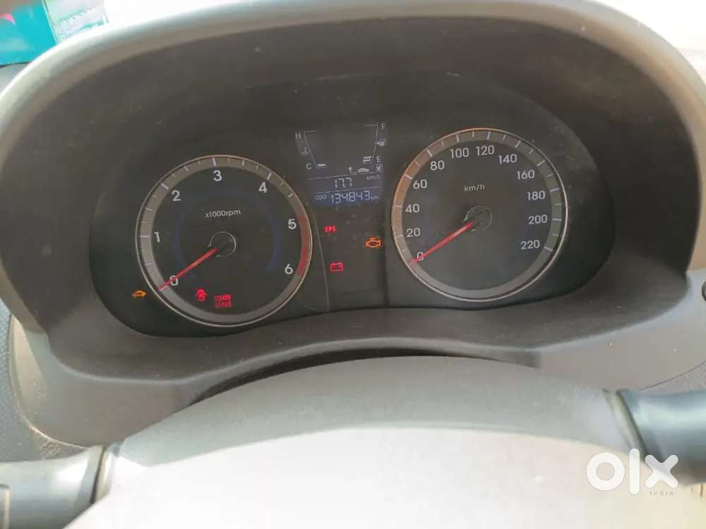 Hyundai Verna 2012 Diesel 136000 Km Driven