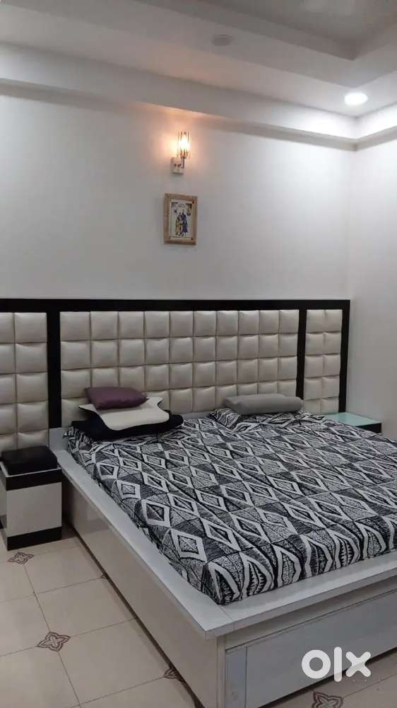 Flats in prime location fully furnished Kakadev , Ashok Nagar , Gumti