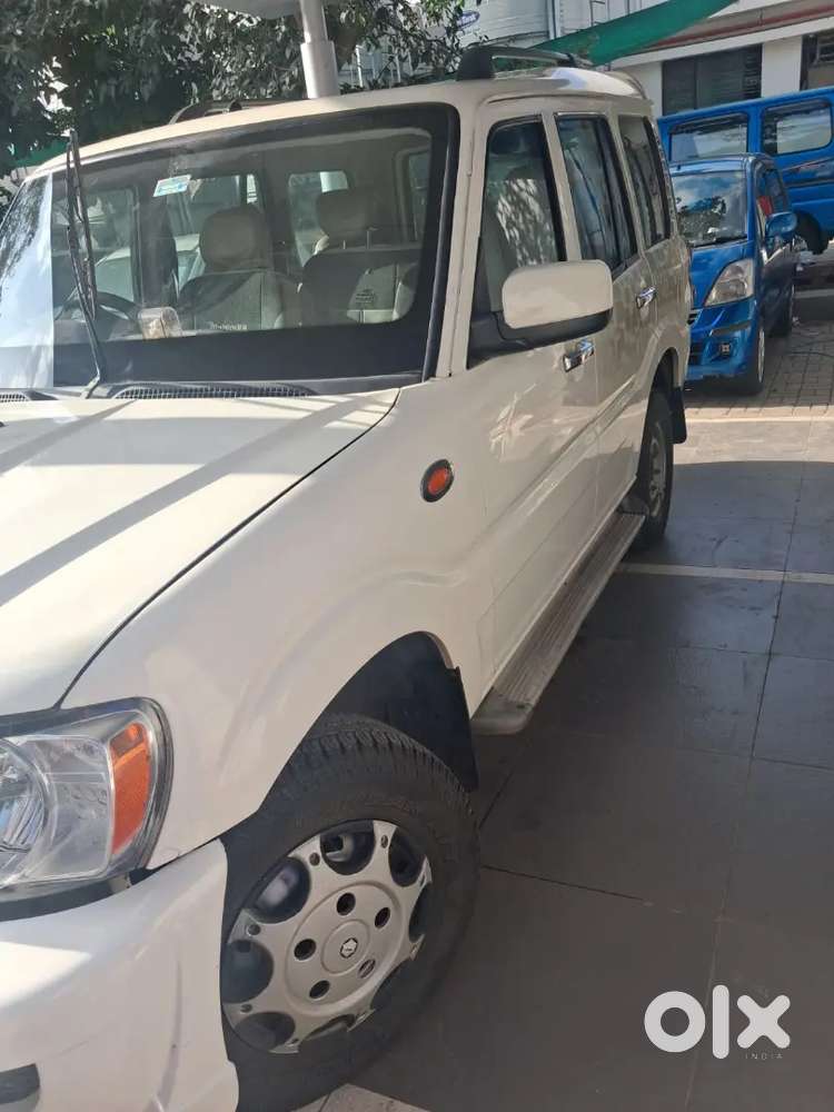 Mahindra Scorpio 2014 Diesel Manual