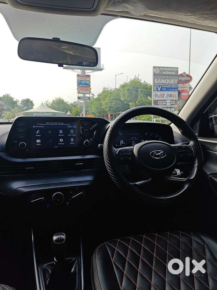 Hyundai I20 Sportz 1.2 Mt, 2023, Petrol