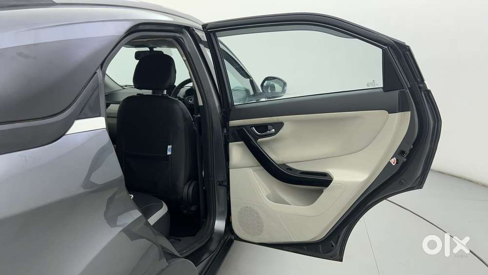 Tata Nexon 1.2 Revotron Xza Plus, 2021, Petrol