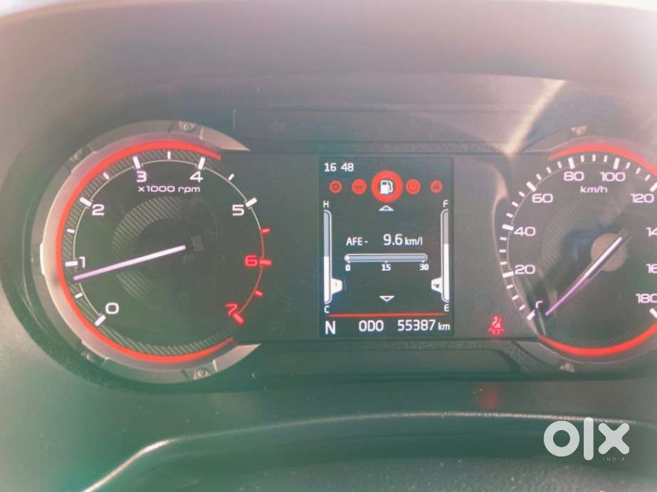 Mahindra Thar Lx 4-str Hard Top At, 2022, Petrol