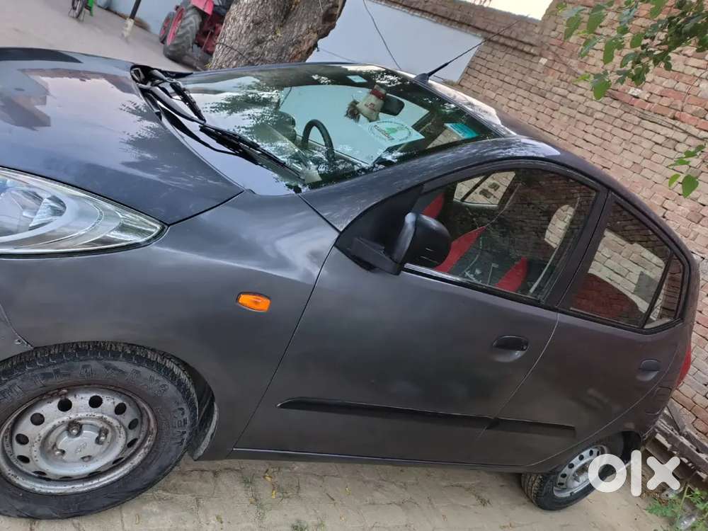 Car In Good Condition And Running Is To Less Driven