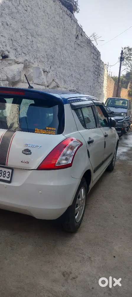 Maruti Suzuki Swift 2016 Petrol 52500 Km Driven