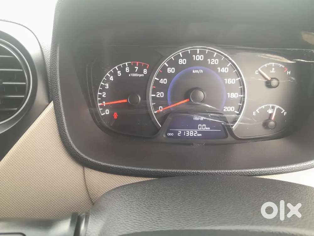 Hyundai I10 2015 Petrol Well Maintained Urgent Sale