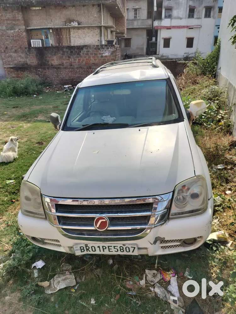 Force Motors Force One 2013