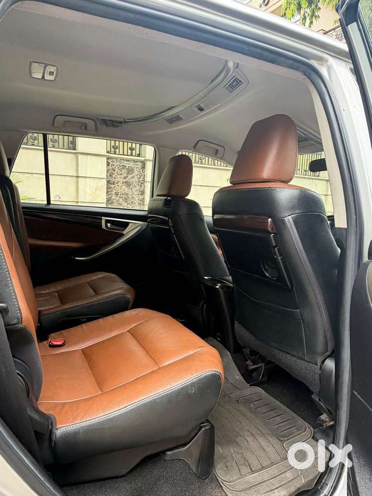 Toyota Innova Crysta 2.8 Zx At, 2017, Diesel