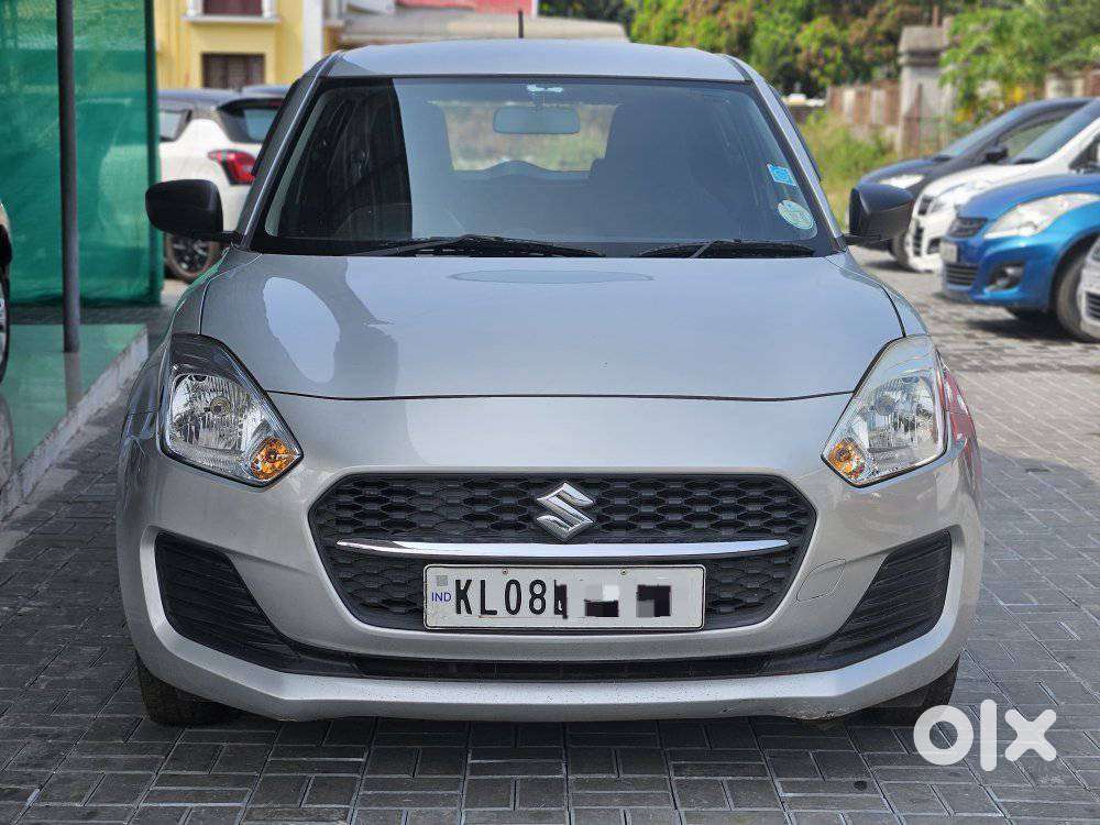 Maruti Suzuki Swift 1.2 Lxi (o), 2022, Petrol