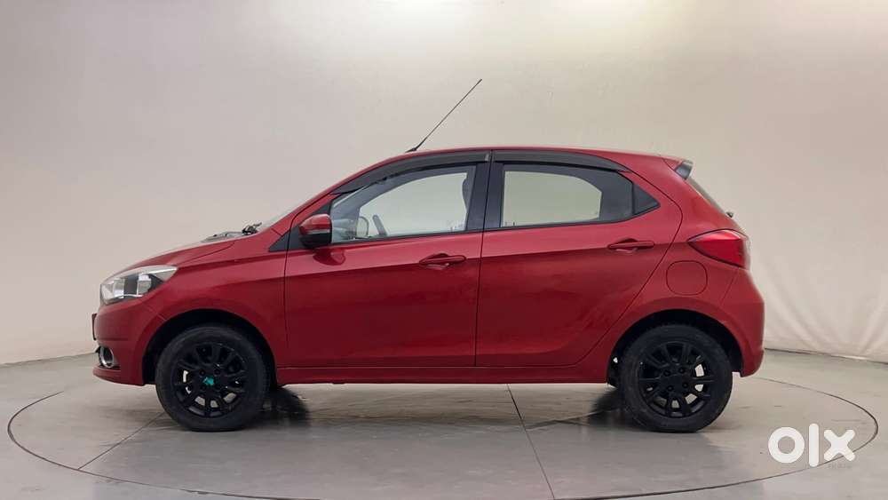 Tata Tiago Xz, 2016, Petrol
