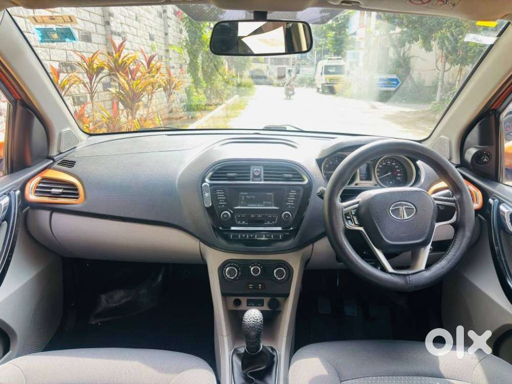Tata Tiago Xz, 2016, Petrol