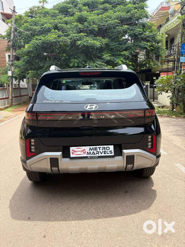 Hyundai Venue, 2025, Petrol
