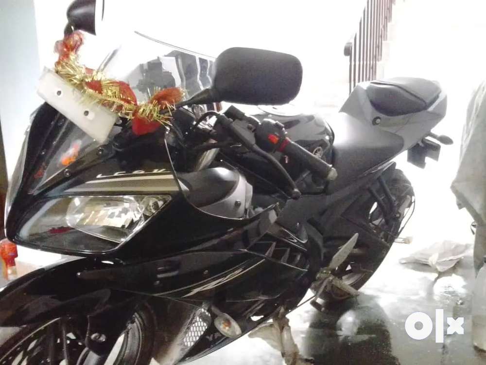 Olx yamaha r15 v2 sales