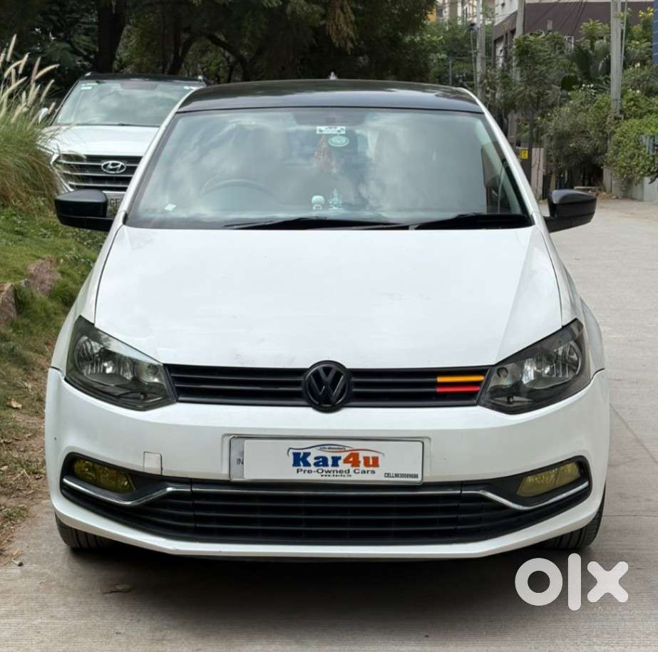 Volkswagen Polo Petrol Highline 1.2l, 2011, Petrol