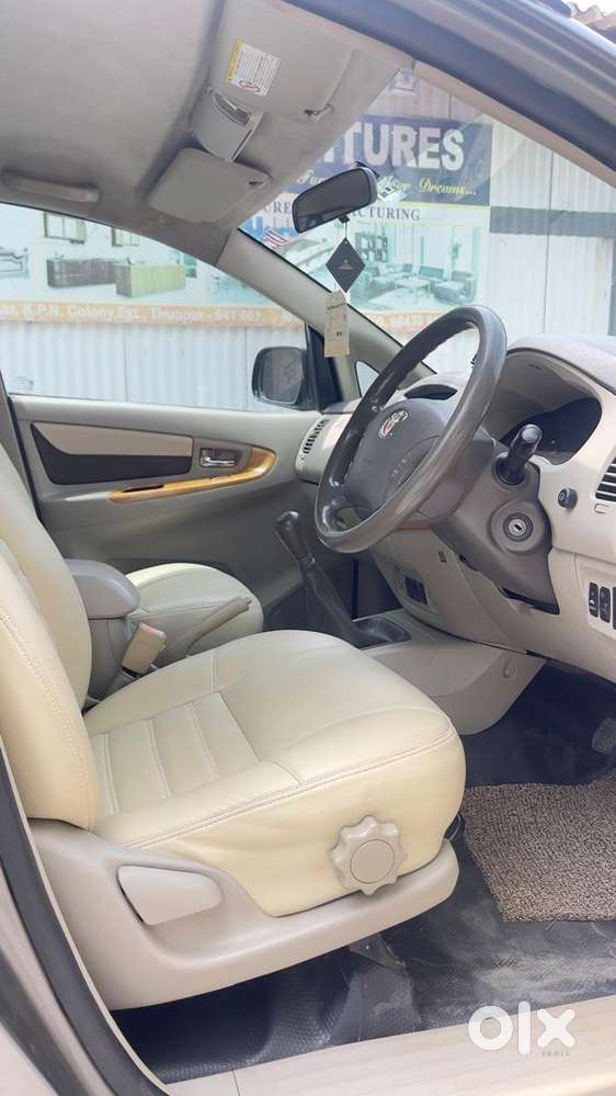 Toyota Innova [ ] 2.5 V Diesel 7 Str, 2011, Diesel