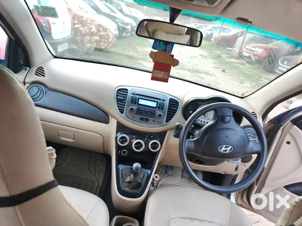 Hynudai I10 Megna (2010)