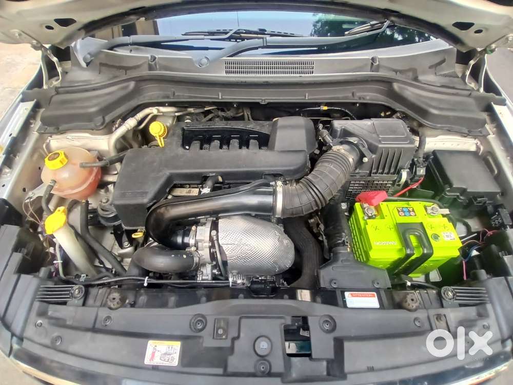 Mahindra Xuv300 W8 Diesel, 2020, Diesel
