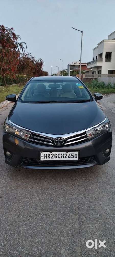 Toyota Corolla Altis 2010-2013 G, 2014, Petrol