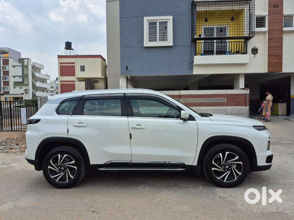 Maruti Suzuki Grand Vitara 1.5 Alpha Smart Hybrid, 2025, Petrol