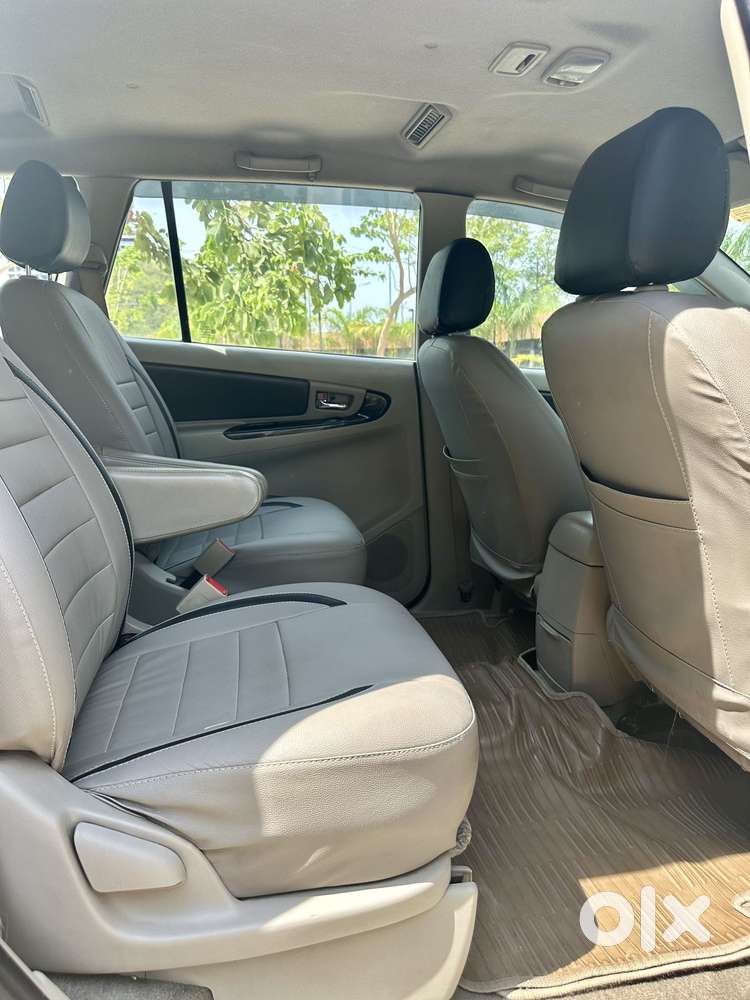 Toyota Innova 2.5 Zx Diesel 7 Seater, 2014, Diesel