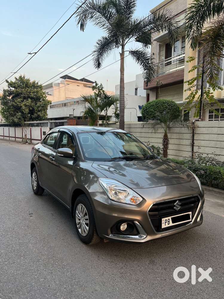 Maruti Suzuki Swift Dzire Vxi Optional, 2023, Petrol