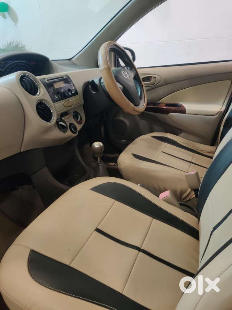 Toyota Etios 2013-2014 V, 2013, Petrol