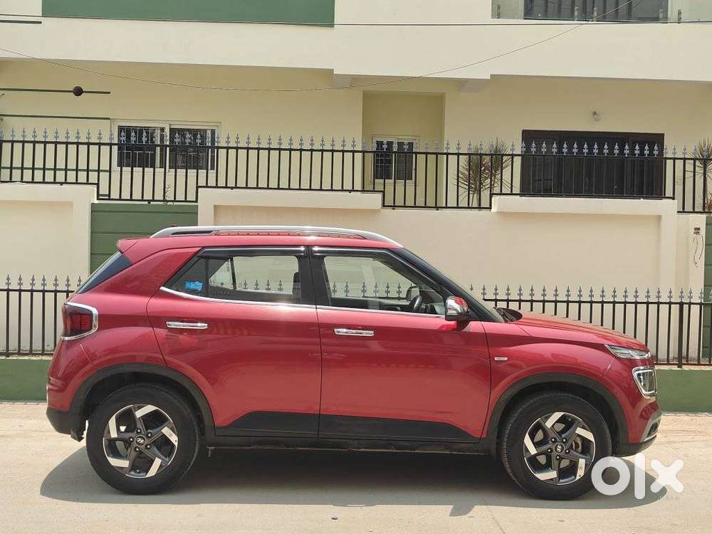 Hyundai Venue Sx Plus Turbo Dct, 2022, Petrol