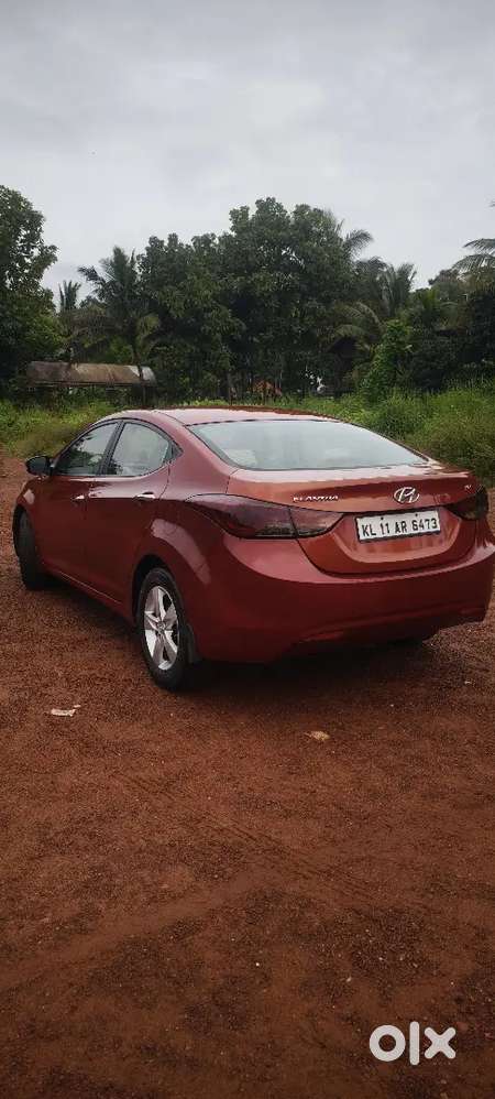 Hyundai Elantra 2013 Petrol Well Maintained