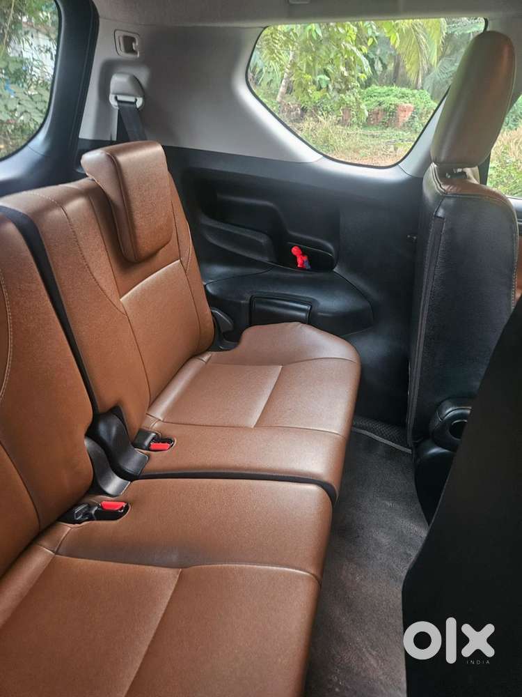 Toyota Innova Crysta 2016 2.8z Automatic